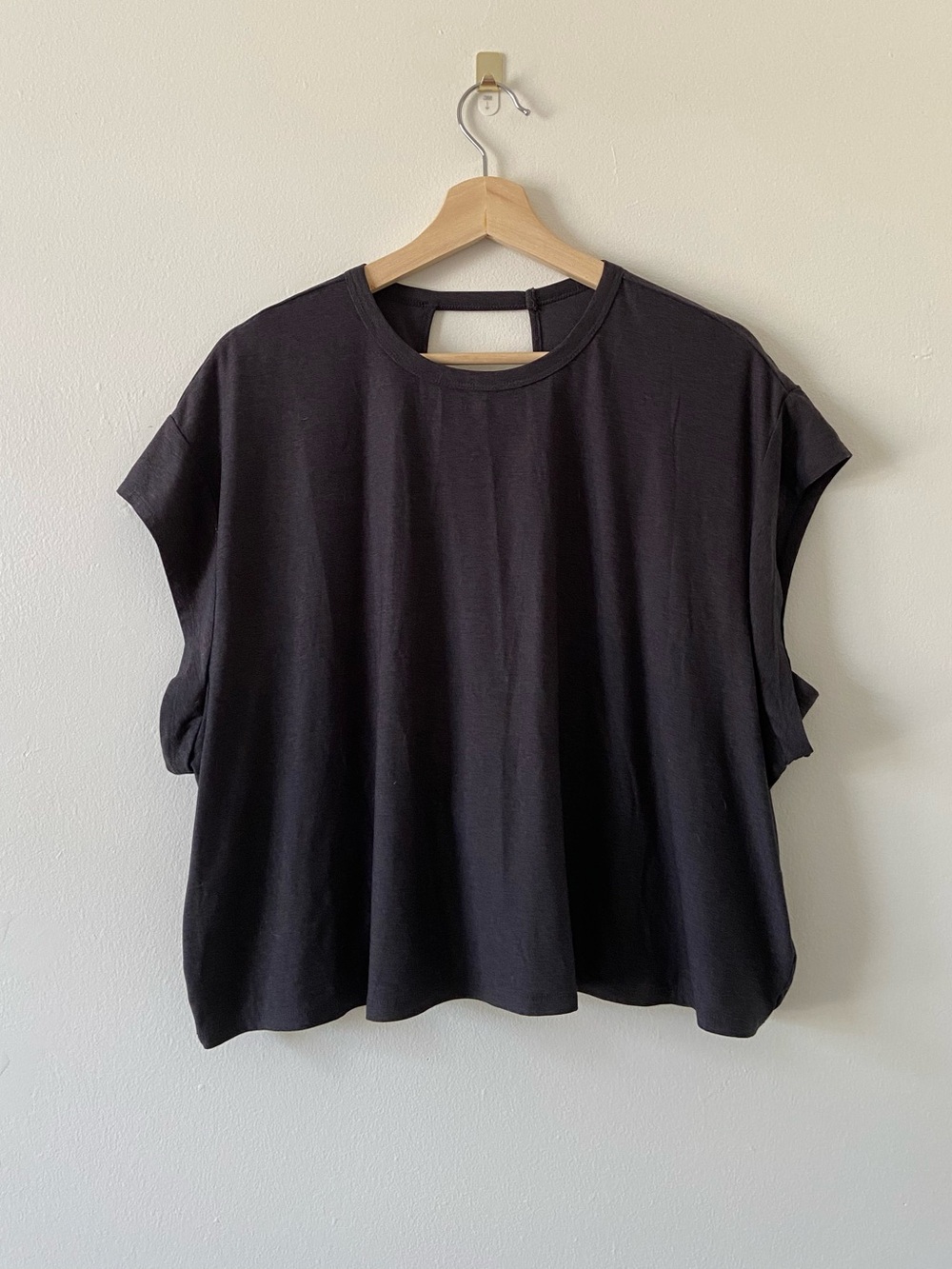Old Navy Cloud 94 Open Back Active Top